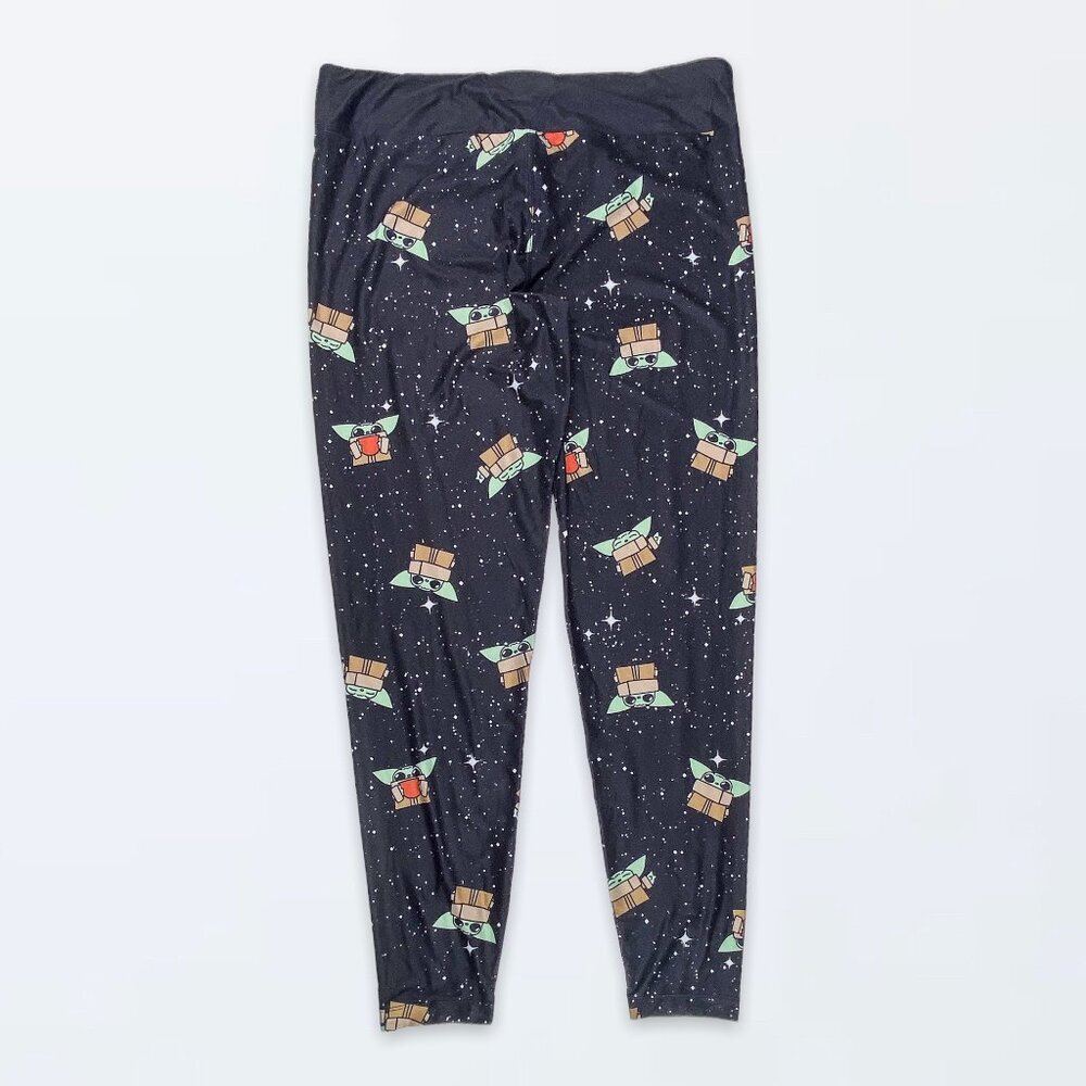 NWT DISNEY Star Wars The Child Pajama Bottoms L - Picture 1 of 7